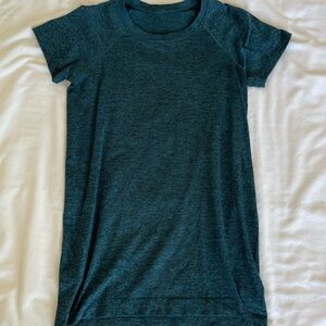 Lululemon Swiftly Tech Short-Sleeve Shirt (Hip Length)